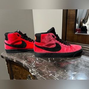 Kevin Bradley x Zoom Blazer Mid ISO SB “Hell”